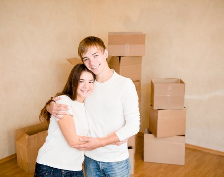 Packing and loading support for a home move in Surrey Quays