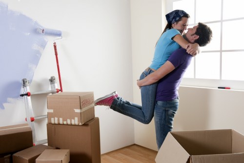 Moving day transport and unloading service for Surrey Quays residents